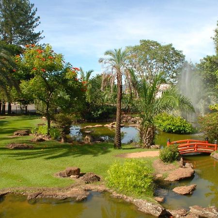 Lacqua Diroma Hotel Com Parque Aquatico 24 Horas كلدس نوفاس المظهر الخارجي الصورة